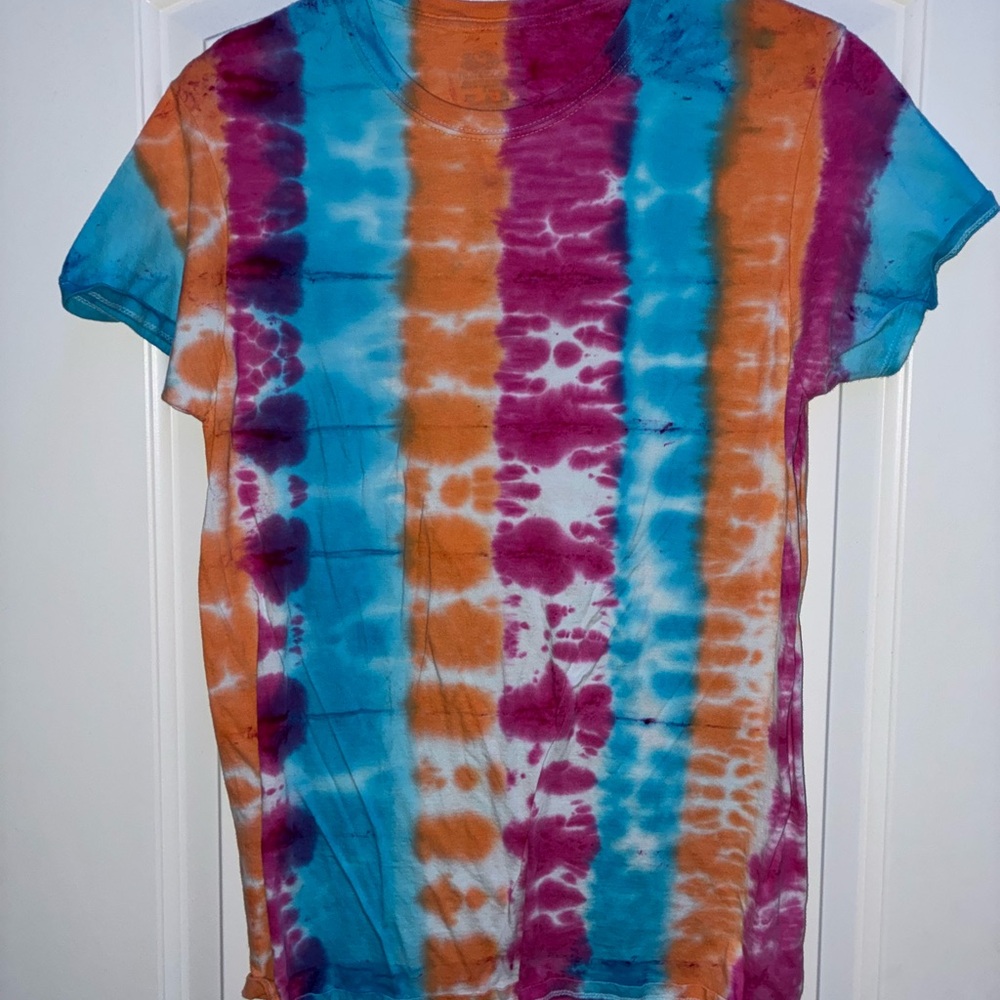 Tie-Dye T-Shirt in Vibrant Colors